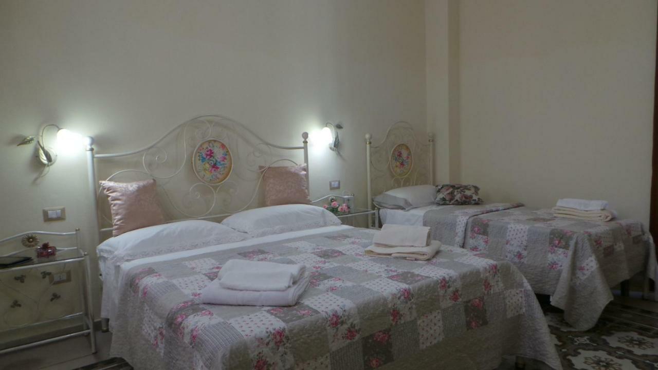 Oasi Ottocento Bed & Breakfast Quartu Sant'Elena Ngoại thất bức ảnh